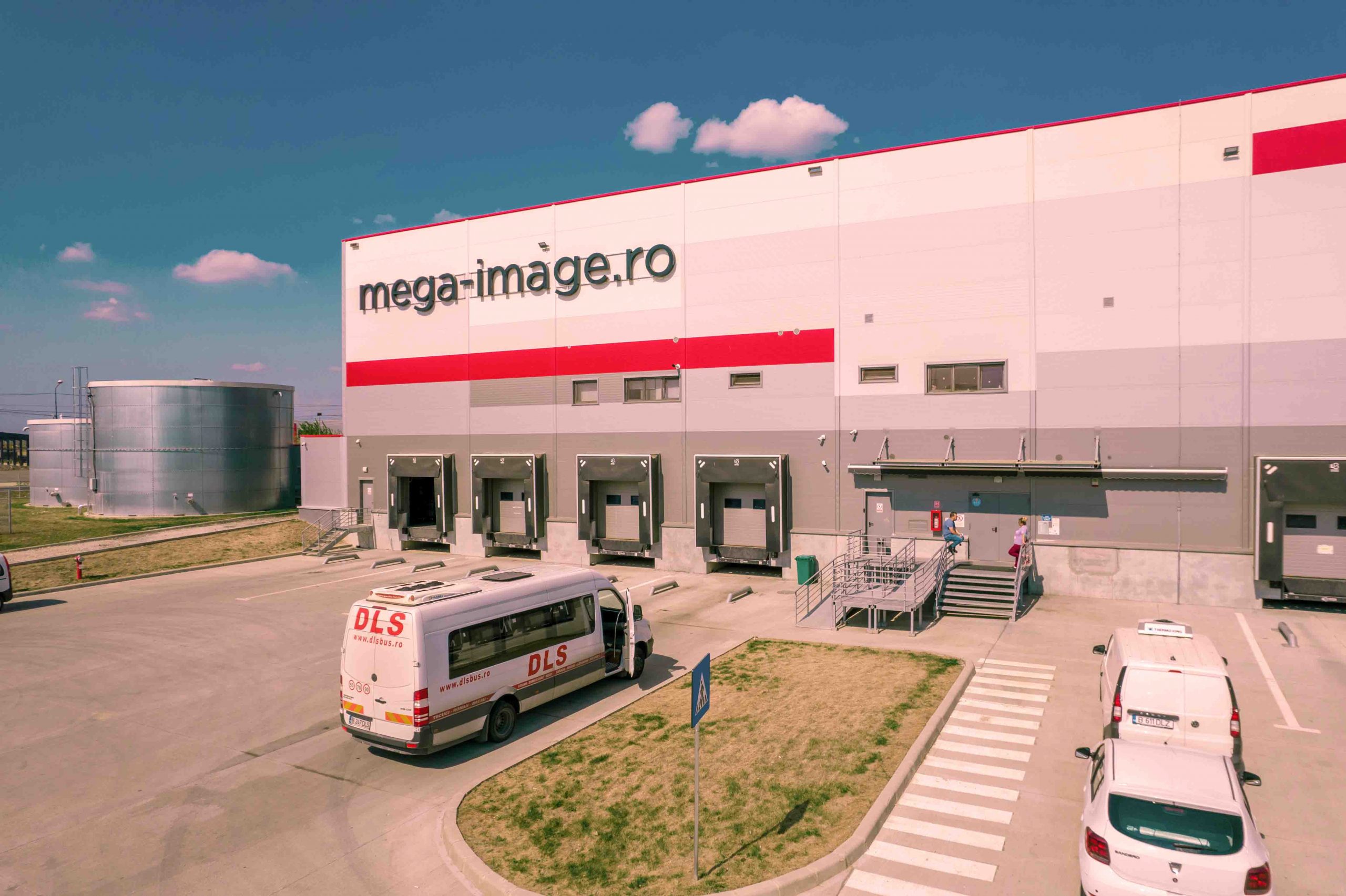 Mega Image center for eCommerce division in Chitila Logistics Hub